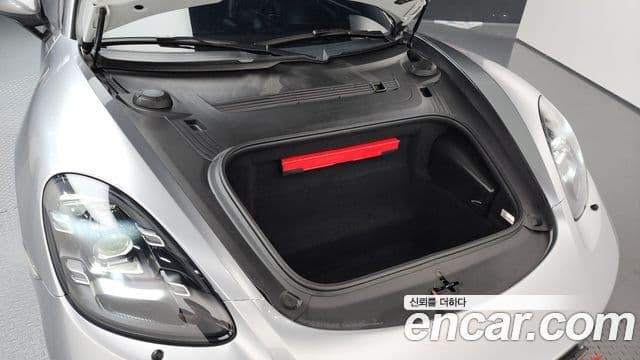 Porsche 718 Boxster 2021 — Photo 8/20
