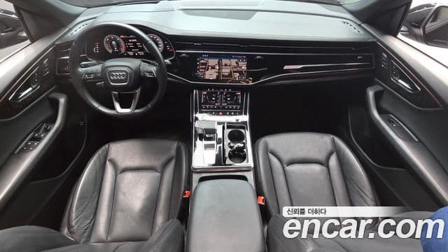 Audi Q8 2021 — Photo 4/20
