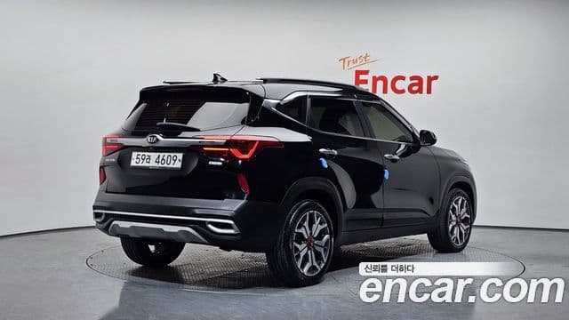 Kia Seltos 2019 — Şəkil 2/20