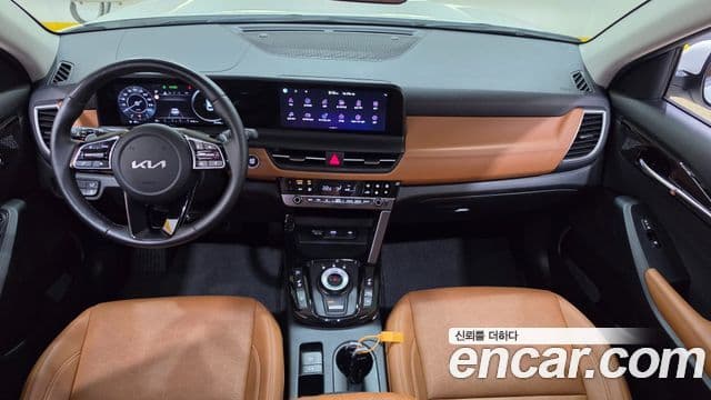 Kia Seltos 2022 — ფოტო 9/20