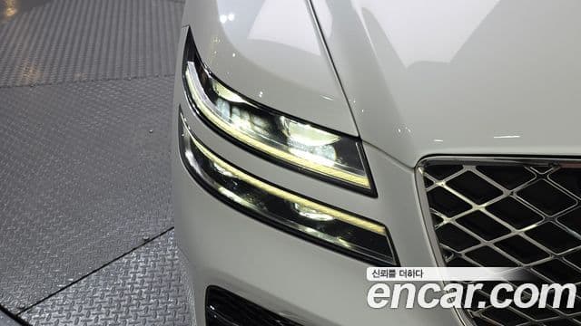 Genesis G80 2021 — ფოტო 19/35
