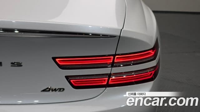 Genesis G80 2021 — ფოტო 35/35