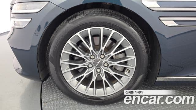 Genesis G80 2022 — Photo 10/34