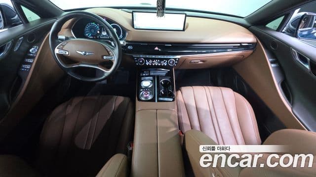 Genesis G80 2022 — Photo 14/34