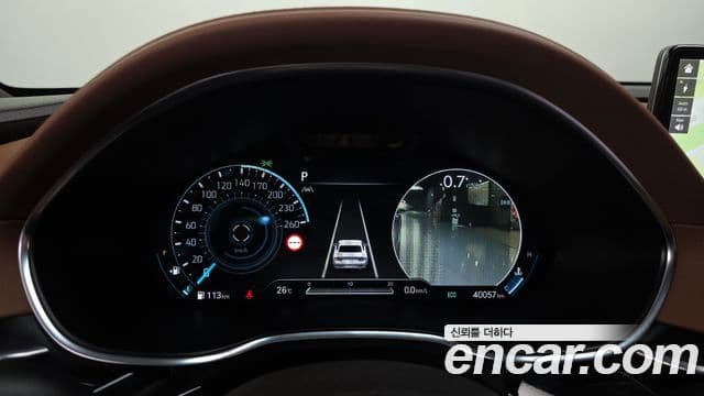 Genesis Electrified G80 2022 — ფოტო 7/20