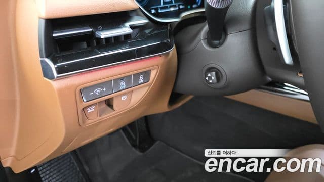 Genesis G80 2022 — Photo 23/34