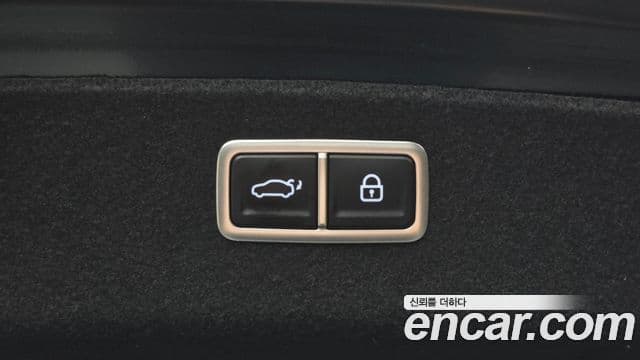 Genesis G80 2022 — Photo 24/34