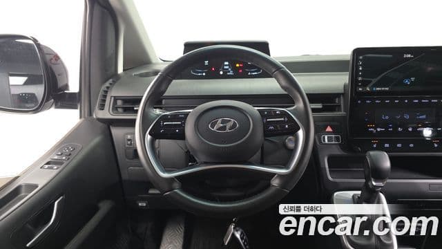 Hyundai Staria 2022 — Şəkil 13/20