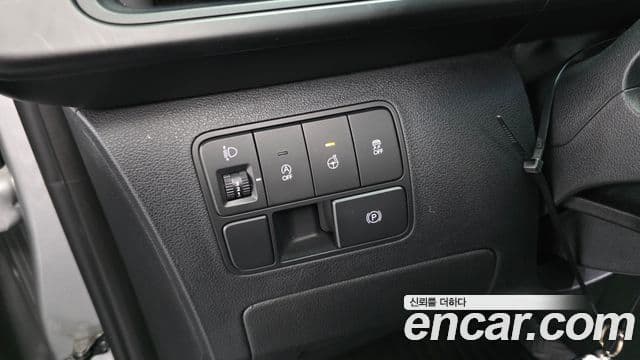 Hyundai Staria 2022 — Şəkil 18/20