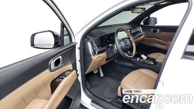 Kia Sorento 2024 — Фото 10/20