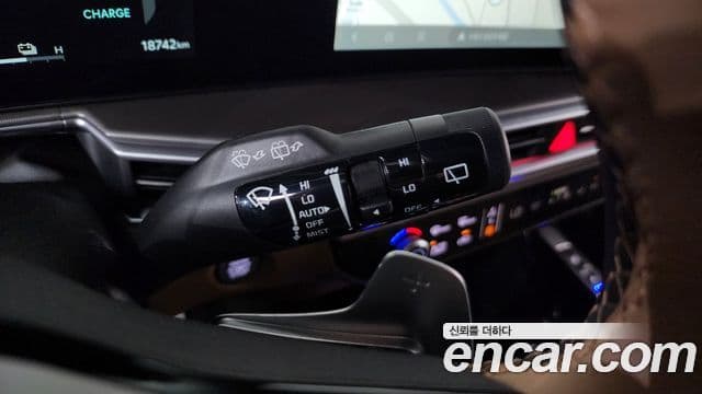 Kia Sorento 2024 — Фото 20/20