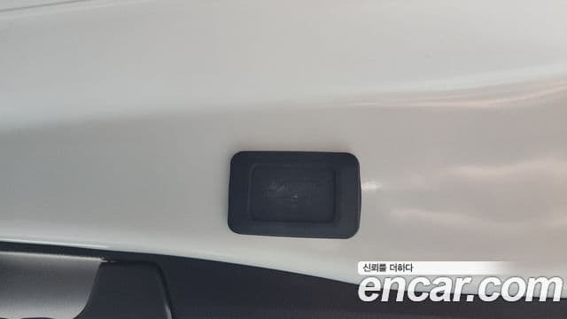Toyota RAV4 2025 — Şəkil 17/20