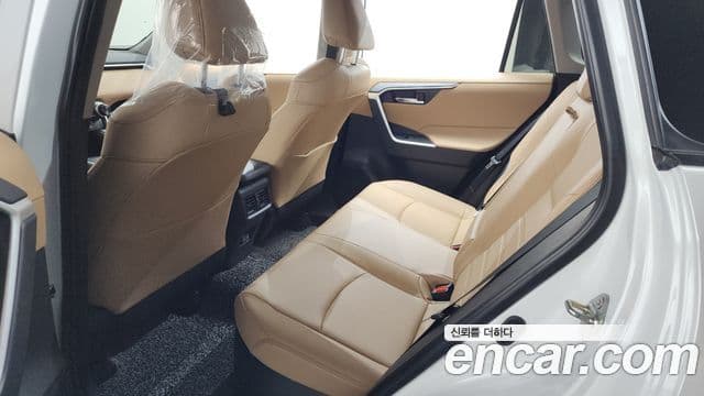 Toyota RAV4 2025 — Şəkil 20/20
