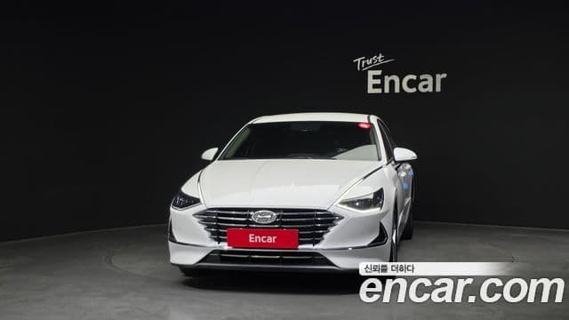 Hyundai Sonata 2021 — Фото 3/20