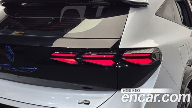 Renault Samsung Filante 2026 — Photo 35/38