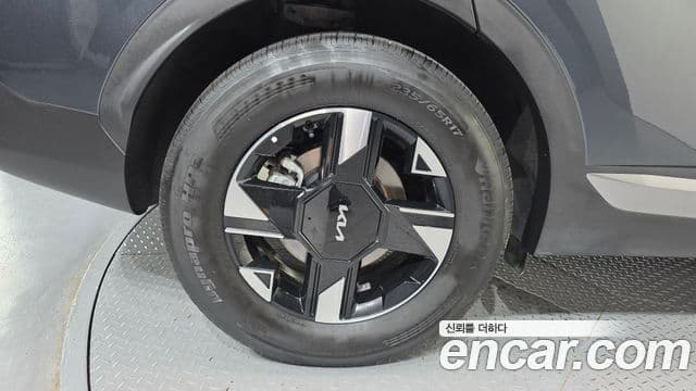Kia Sportage 2025 — Фото 4/20
