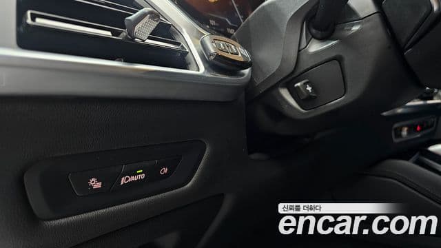 BMW X6 2023 — Photo 12/34