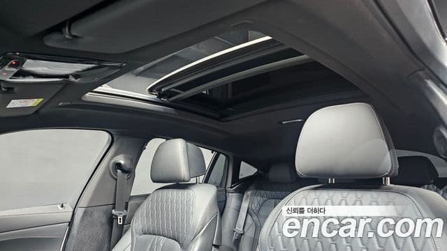 BMW X6 2023 — Photo 16/34
