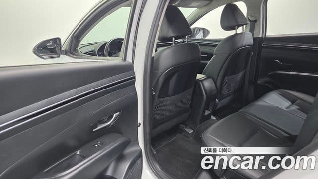 Hyundai The New Tucson 2022 — ფოტო 17/20