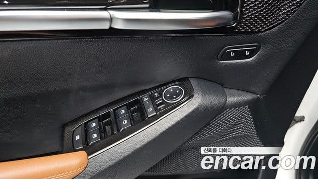 Kia Seltos 2023 — фото 20 из 20