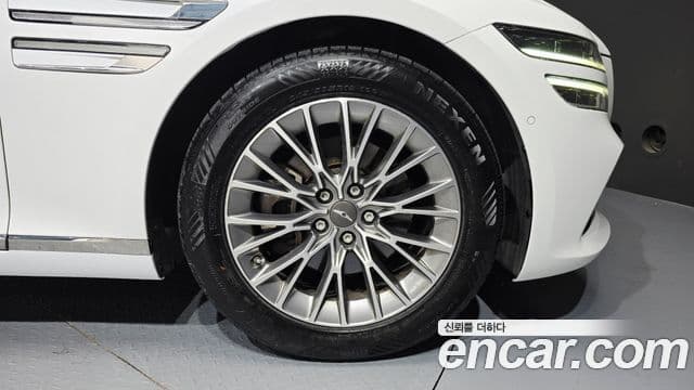 Genesis G80 2021 — Şəkil 29/35