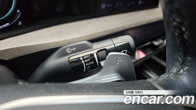 Kia K8 2021 — Şəkil 17/20