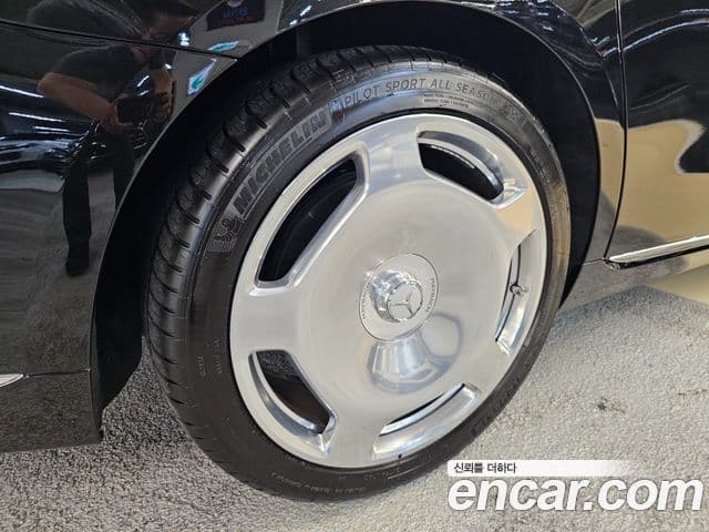 Mercedes-Benz S-Class 2023 — ფოტო 4/20