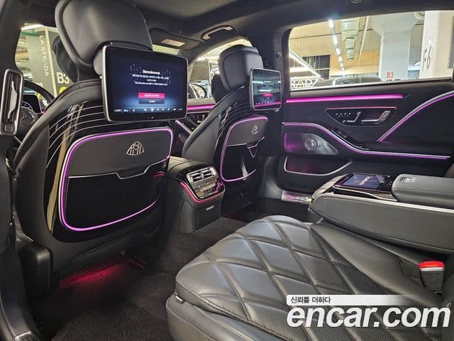 Mercedes-Benz S-Class 2023 — ფოტო 8/20