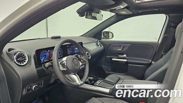 Mercedes-Benz EQA 2025 — ფოტო 2/17