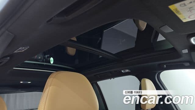Volvo XC90 2021 — ფოტო 16/20