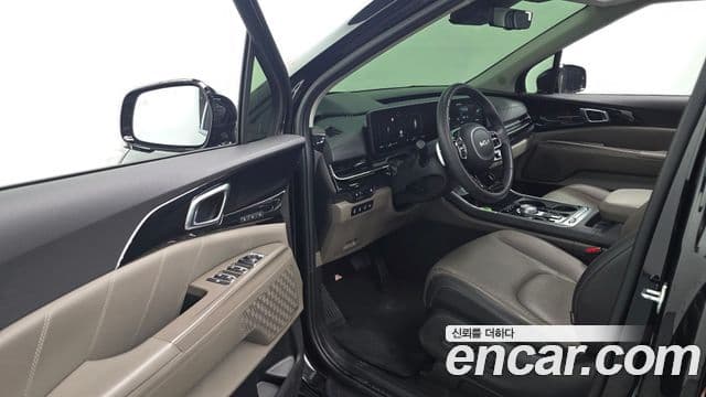 Kia Carnival 2024 — ფოტო 10/20