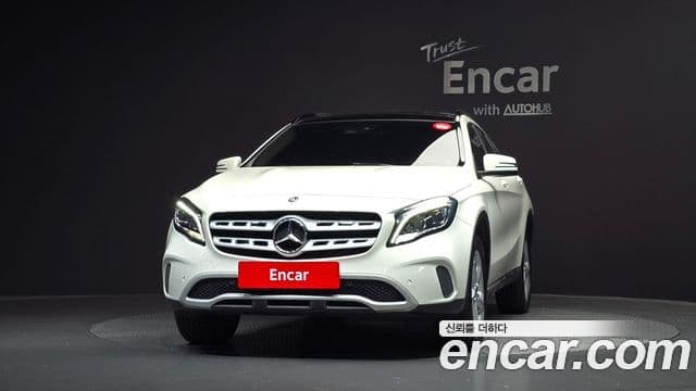 Mercedes-Benz GLA-Class 2018 — Фото 3/20