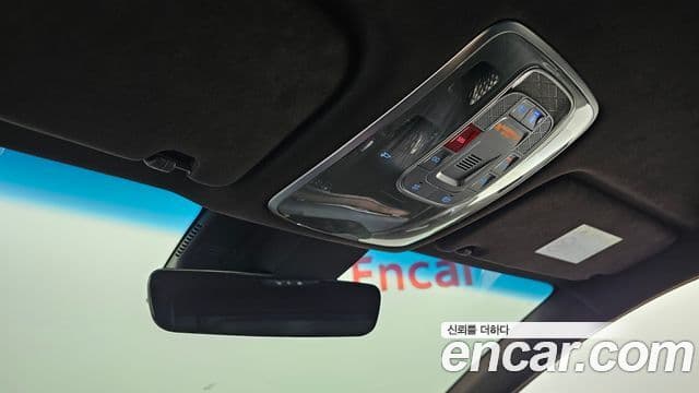 Genesis Electrified G80 2023 — Şəkil 19/20
