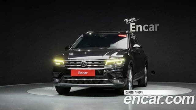Volkswagen Tiguan 2018 — Фото 3/20