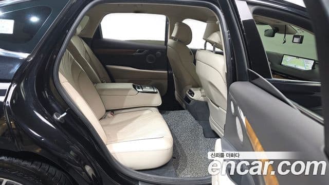 Genesis Electrified G80 2020 — Şəkil 12/20