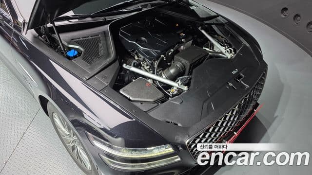 Genesis Electrified G80 2023 — ფოტო 6/20