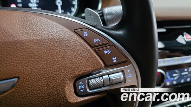 Genesis Electrified G80 2023 — ფოტო 15/20