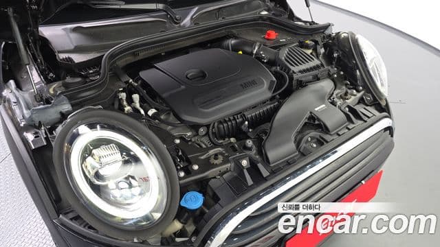 Mini Cooper 2021 — ფოტო 6/20
