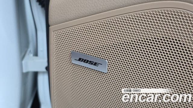 Porsche Cayenne 2019 — Şəkil 17/20