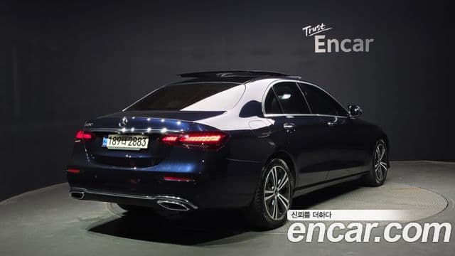 Mercedes-Benz E-Class 2022 — Şəkil 2/20