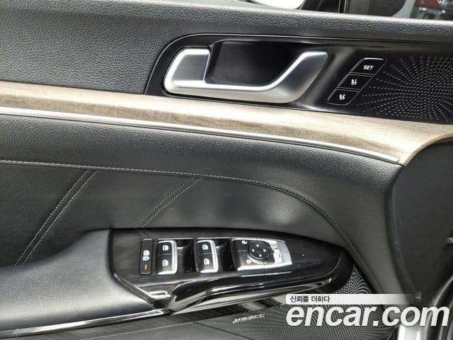 Kia K5 2020 — Şəkil 17/20