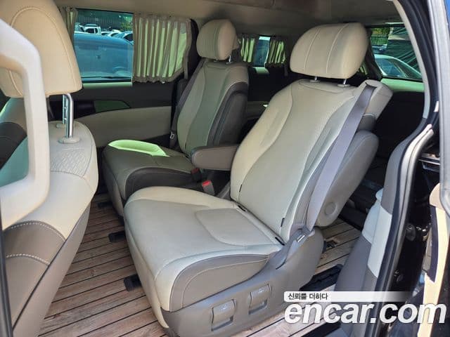 Kia Carnival 2021 — Şəkil 8/19