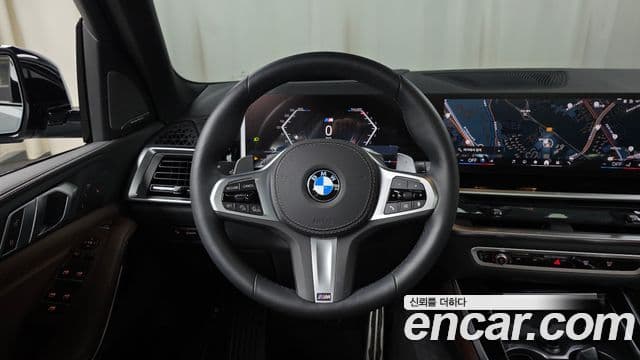 BMW X5 2025 — ფოტო 13/20