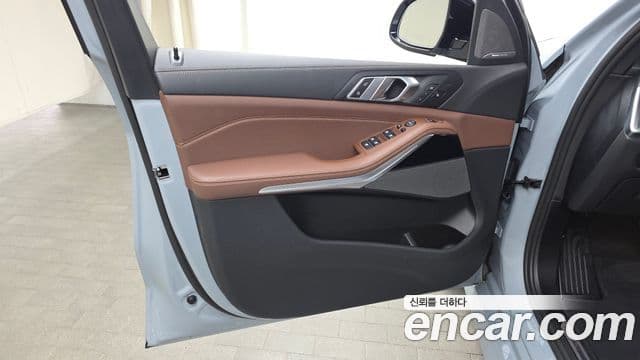 BMW X5 2025 — ფოტო 23/32