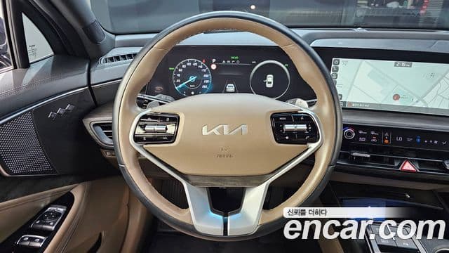 Kia K8 2023 — Şəkil 13/20