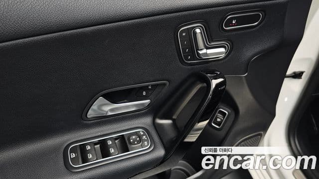 Mercedes-Benz A-Class 2020 — Фото 16/20