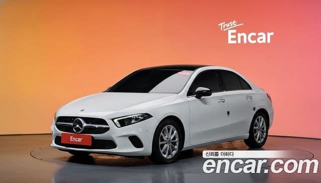 Mercedes-Benz A-Class 2020 — Фото 1/20