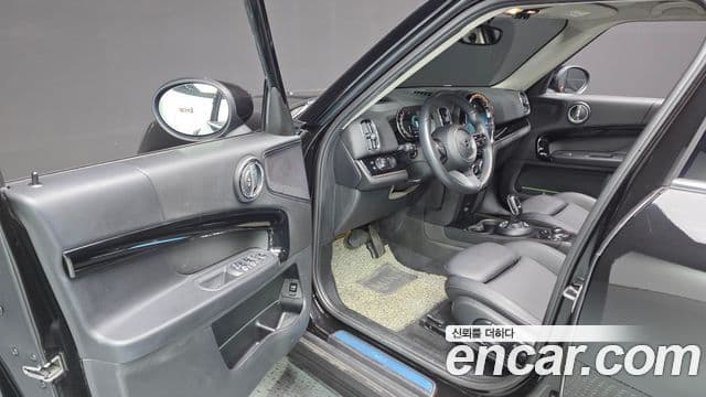 Mini Cooper Countryman 2022 — Şəkil 10/20
