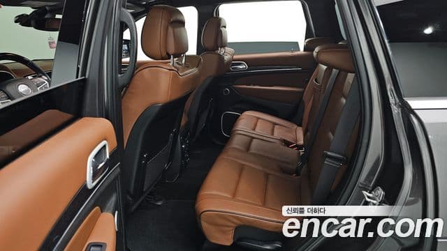 Jeep Grand Cherokee 2020 — Şəkil 12/20