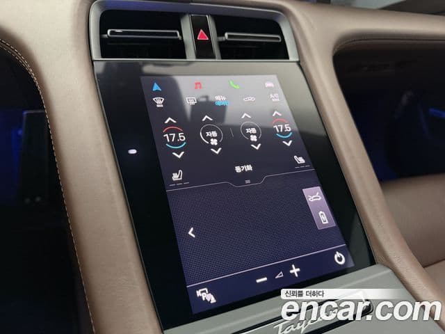 Porsche Taycan 2022 — ფოტო 6/20